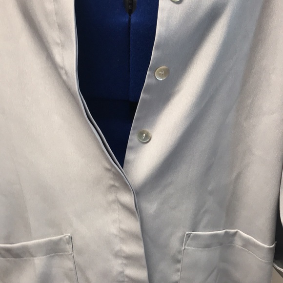 Vintage Mary Kay Beauty Coat - Picture 3 of 7